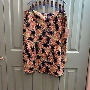 NWT 3XL Lularoe Cassie Skirt